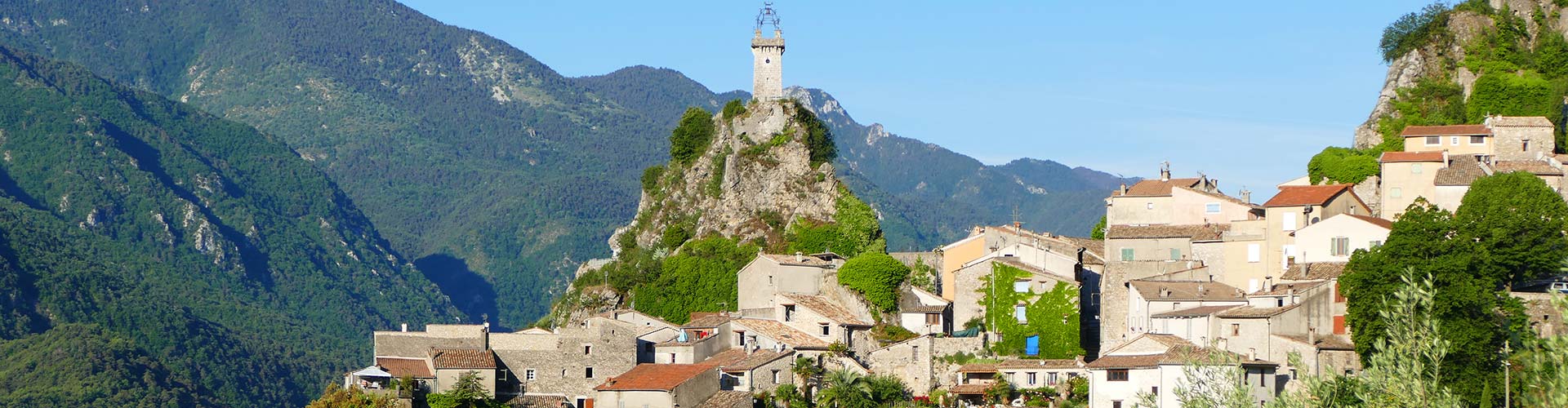 Sigale (06910) Village perché de la Vallée de L’Estéron, AlpesMaritimes