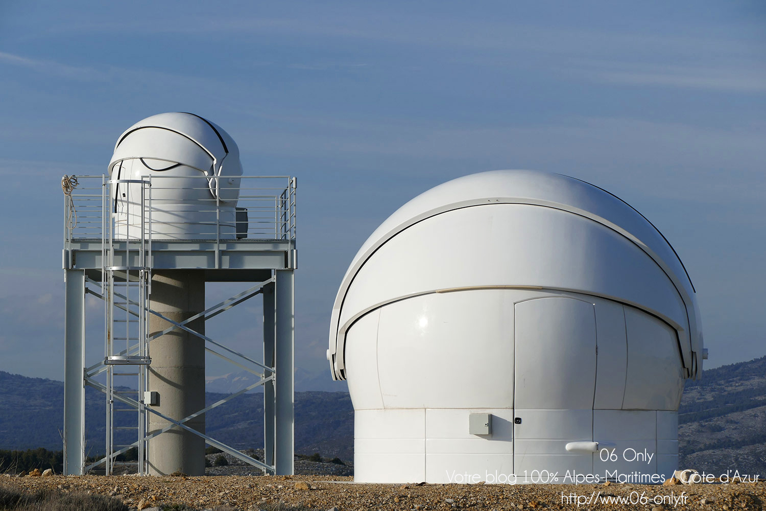 #Alpes-Maritimes (06) / Plateau de Calern / Caussols / Observatoire de la Côte d’Azur – Observatoire de Caussols – Photo n°1